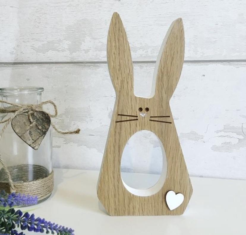 Handcrafted wooden home decor, gifts and keepsakes.