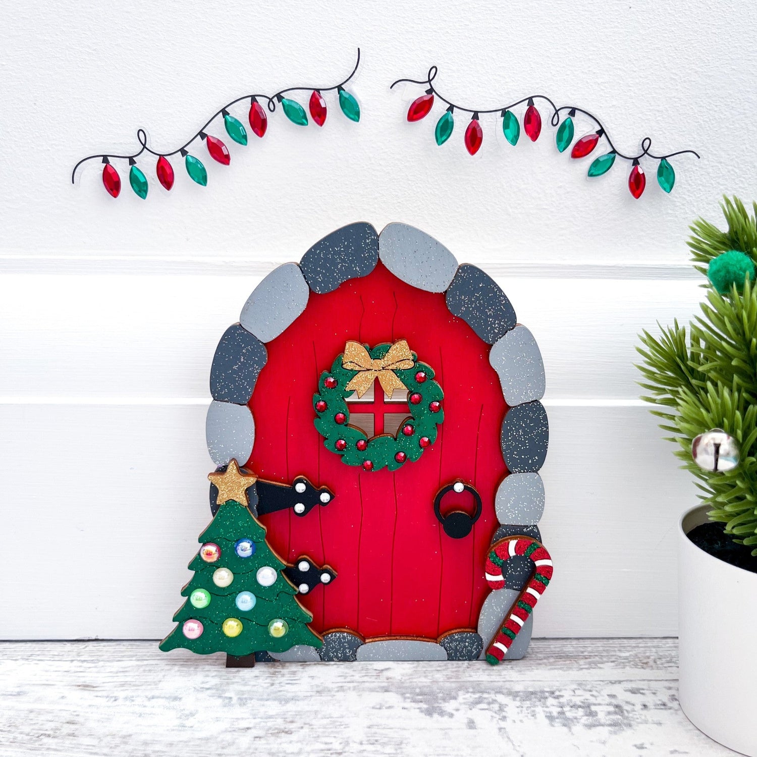 Christmas Elf Door Decoration - Sweet Pea Wooden Creations