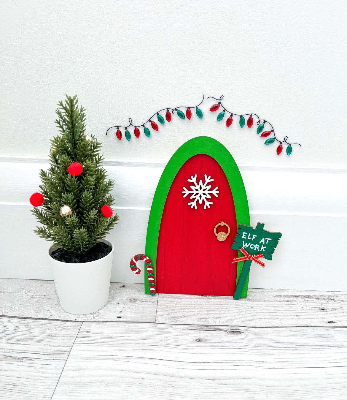    Elf-At-Work-Christmas-Elf-Door-Decoration-Sweet-Pea-Wooden-Creations