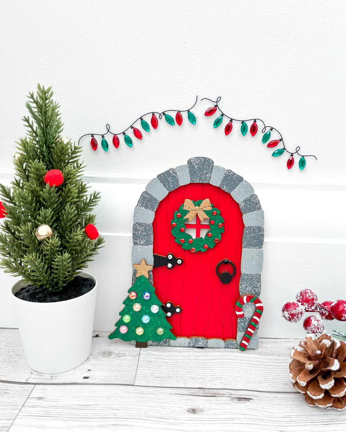 Elf-Door-Decoration-Sweet-Pea-Wooden-Creations