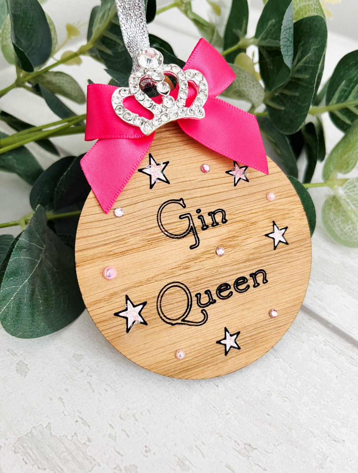 Gin Queen Bauble Decoration, Wooden Hanging Decoration 1 - Sweet Pea Wooden Creations