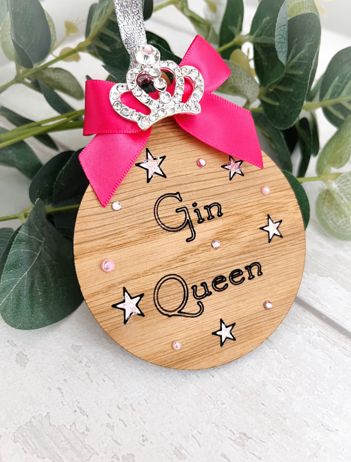 Gin Queen Bauble Decoration, Wooden Hanging Decoration 3 - Sweet Pea Wooden Creations