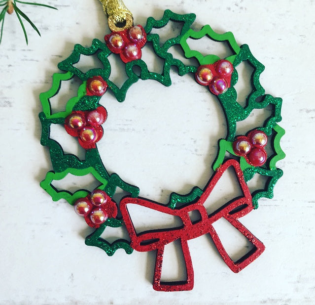 Christmas Tree Bauble Decoration Holly Wreath