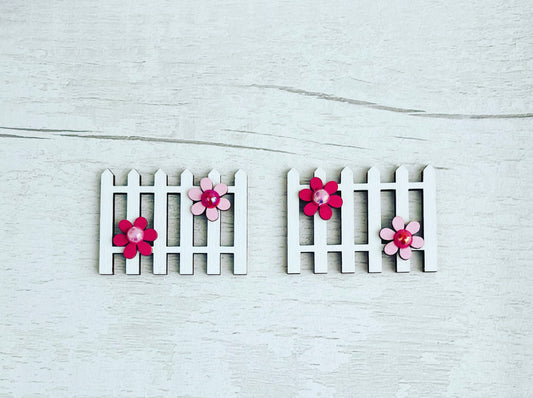 Fencing With Pink Flowers - Fairy Door Accessory