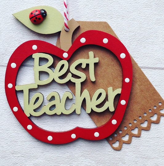Teacher thank you gift, Best Teacher wooden apple with tag for personalisation - Sweet Pea Wooden Creations